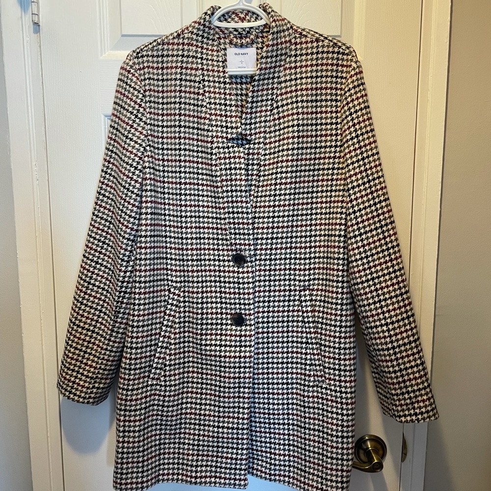 Old Navy Houndstooth Coat - Black and White